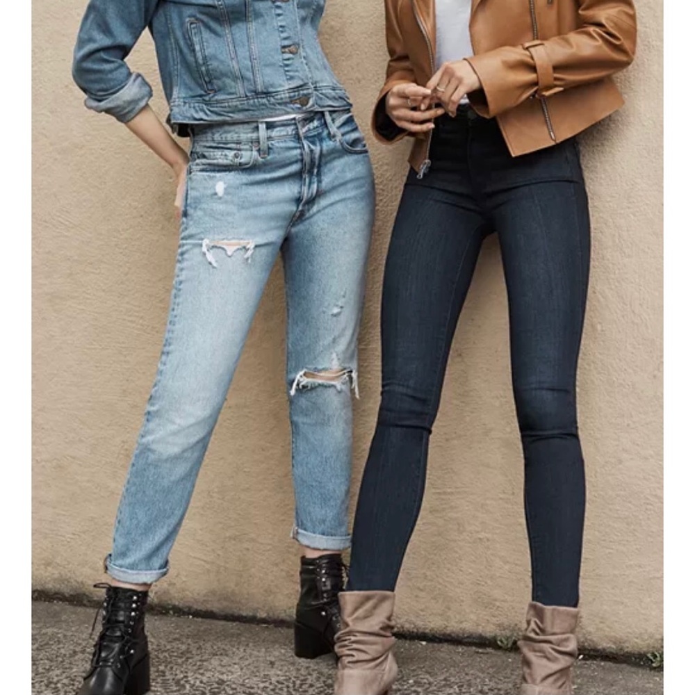 Levi’s Mom Jeans